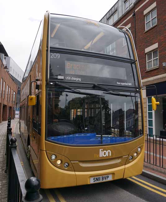 Reading Buses Alexander Dennis Enviro400H 209 The Lion